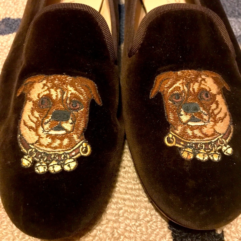 Stubbs & Wootton Dark Brown Velvet Loafers with Fawn pug Motif - Picture 3 of 11